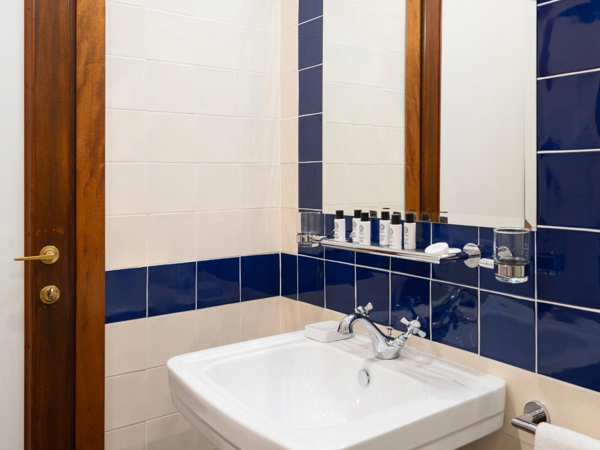 Borgia Di Firenze Bed & Breakfast Bagian luar foto